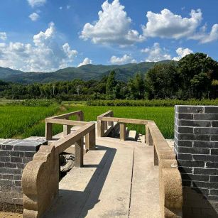 平凉花岗岩仿古石材景区使用案例