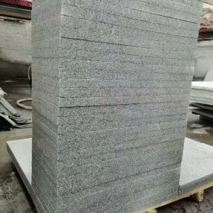 平凉 花岗岩 地铺成品300*600，尺寸标准、厚薄均匀