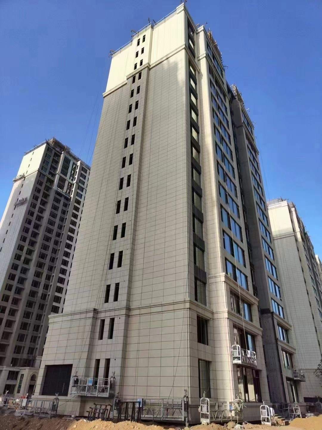 平凉黄金麻高端小区，外墙干挂