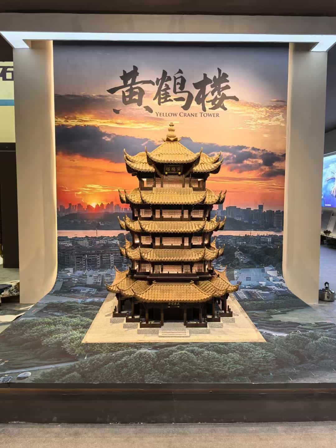 平凉仿古石文创作品-黄鹤楼