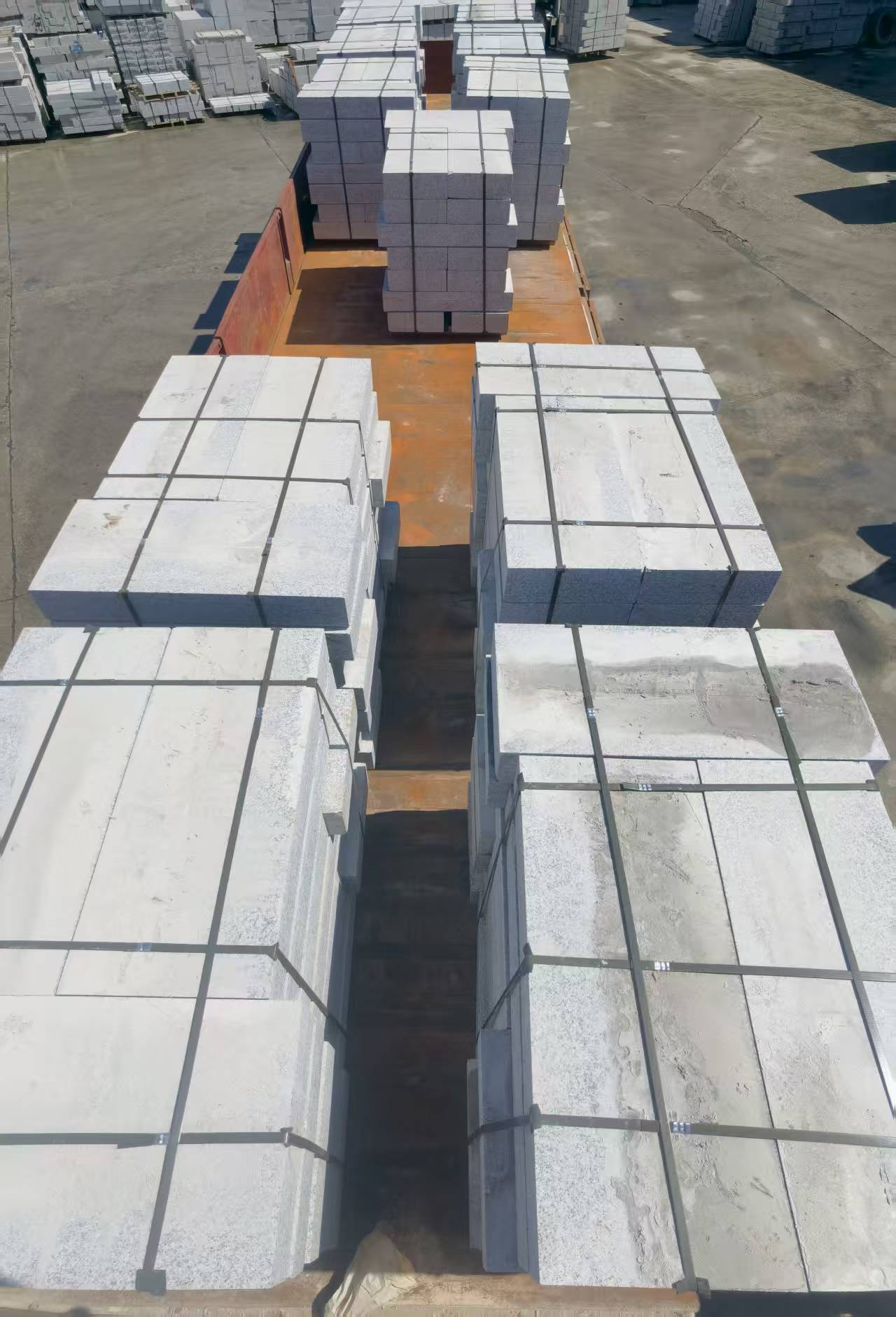 平凉 路沿石装车出货