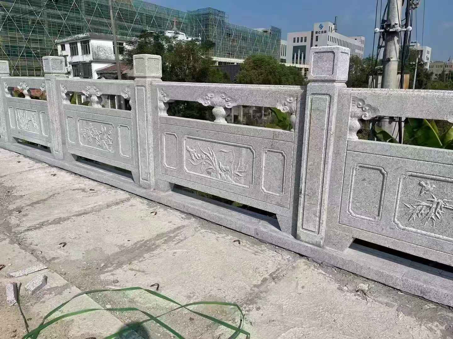 平凉 芝麻白栏杆